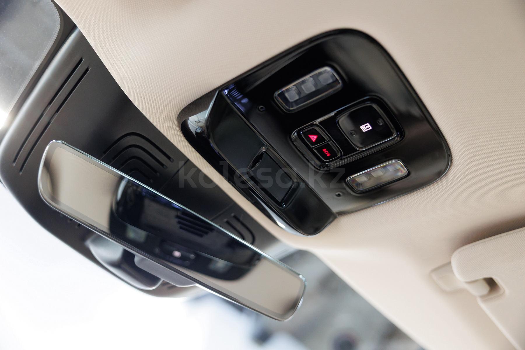 Voyah Free Plus SUV 2025 - н.в. года от 19 900 000 тенге