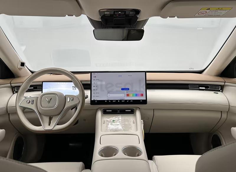 Voyah Free Plus SUV 2025 - н.в. года от 20 500 000 тенге