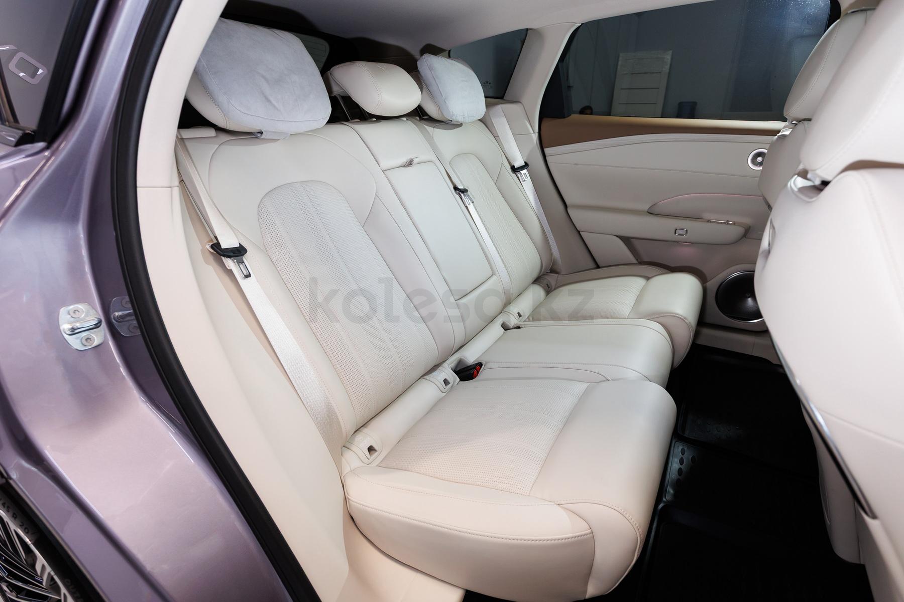 Voyah Free Plus SUV 2025 - н.в. года от 19 900 000 тенге