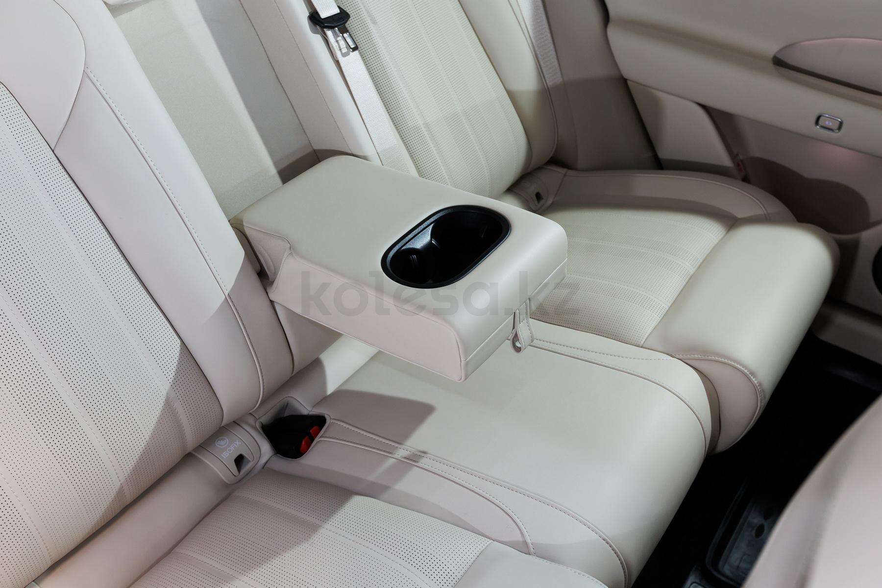 Voyah Free Plus SUV 2025 - н.в. года от 19 900 000 тенге