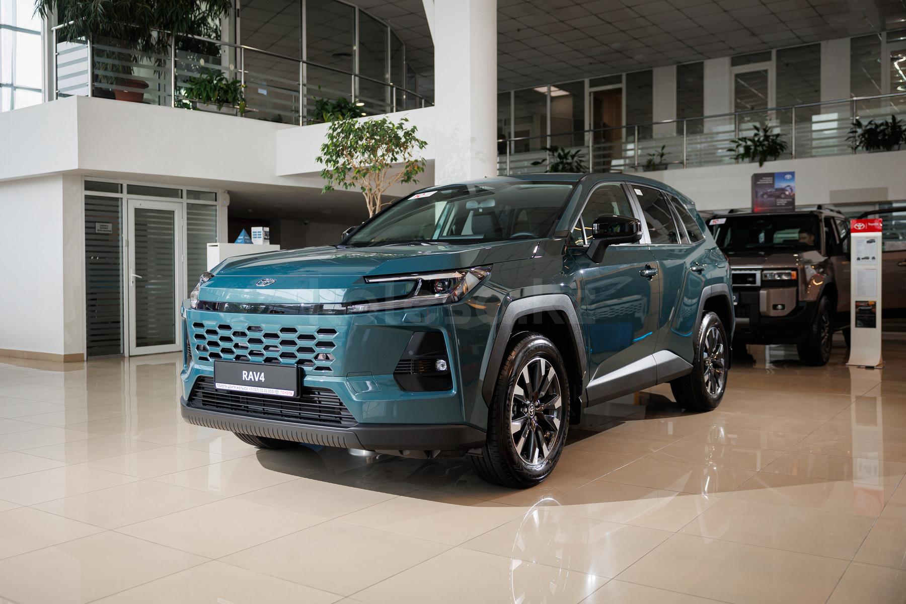 Toyota RAV4 SUV 2025 - н.в. года от 17 900 000 тенге