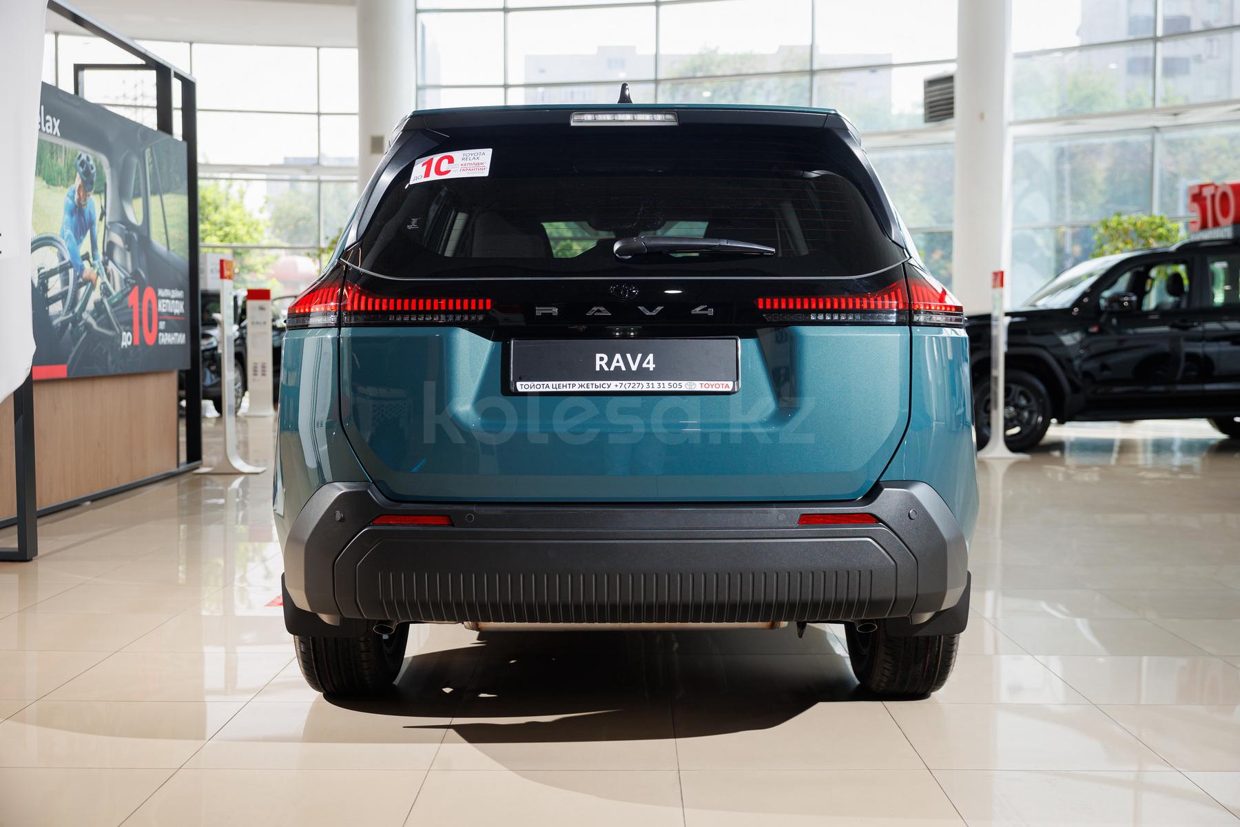 Toyota RAV4 SUV 2025 - н.в. года от 17 900 000 тенге