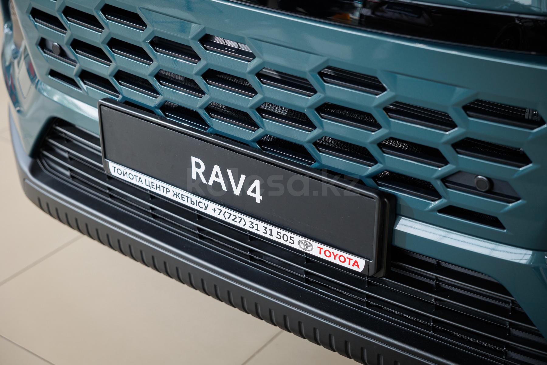 Toyota RAV4 SUV 2025 - н.в. года от 17 900 000 тенге