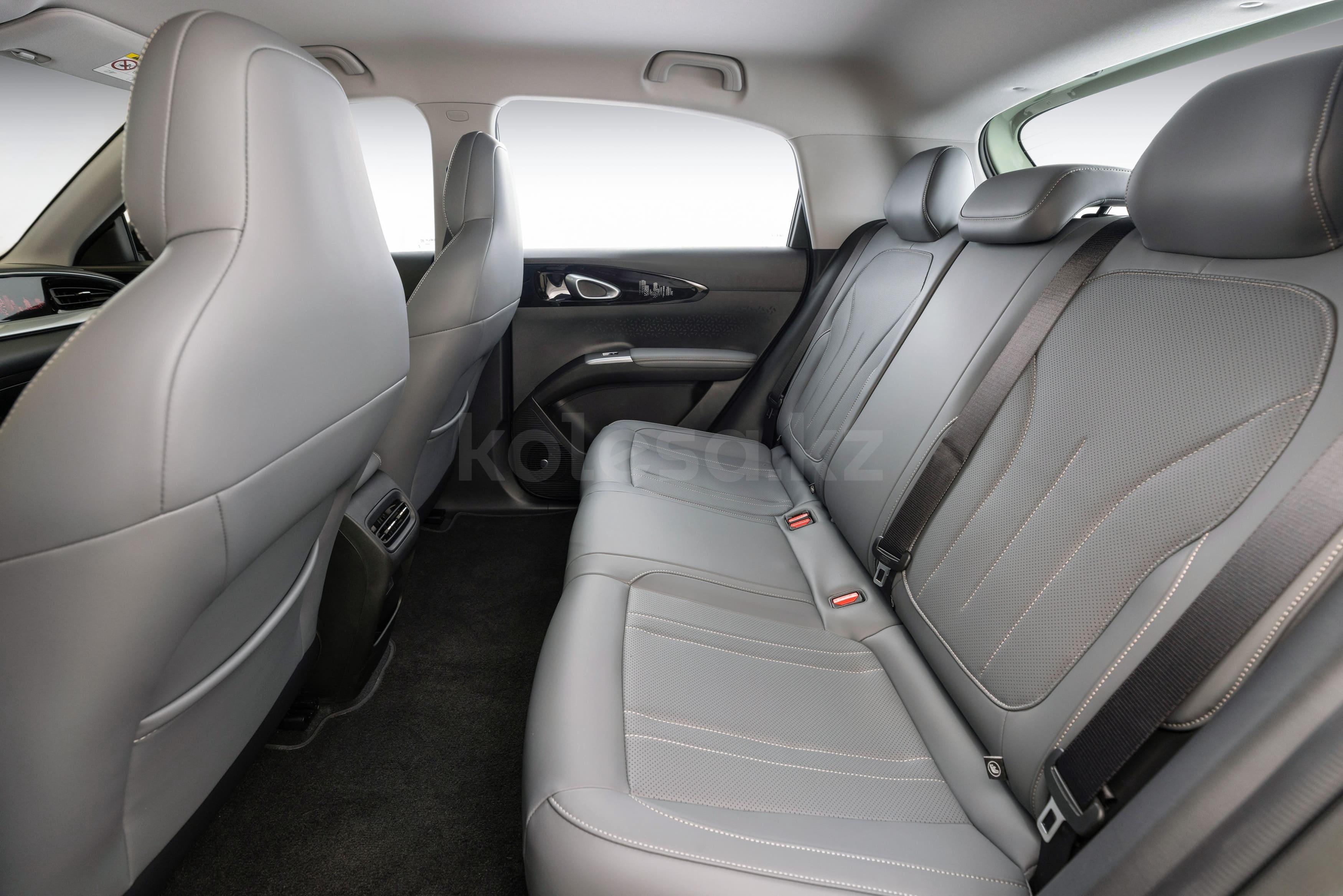 Geely Galaxy EX2 B 2025 - н.в. года от 8 490 000 тенге