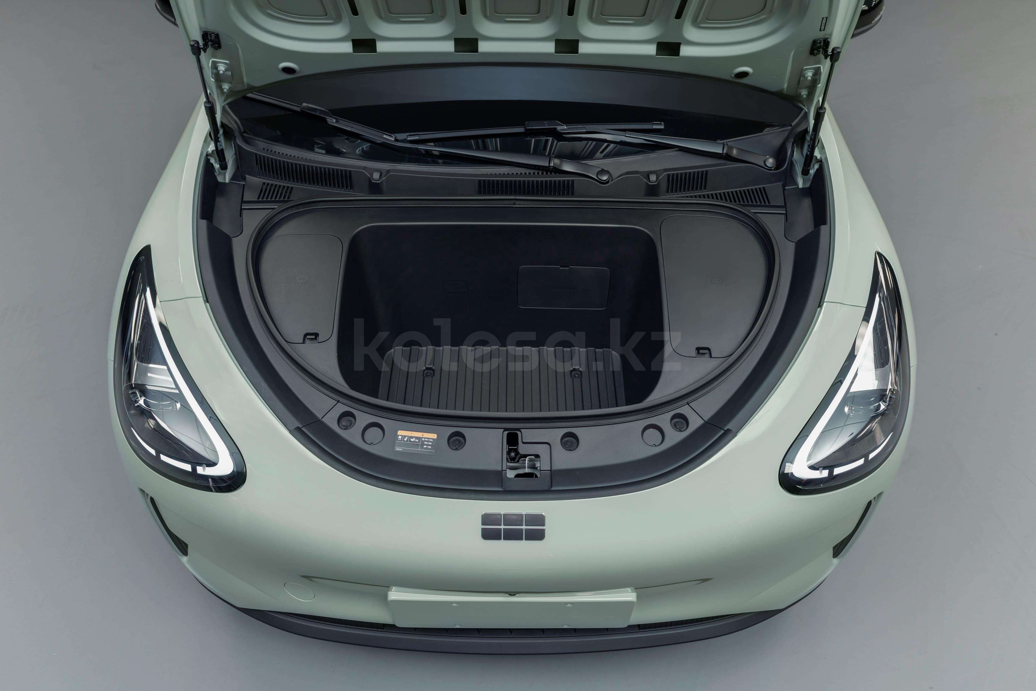 Geely Galaxy EX2 B 2025 - н.в. года от 8 490 000 тенге