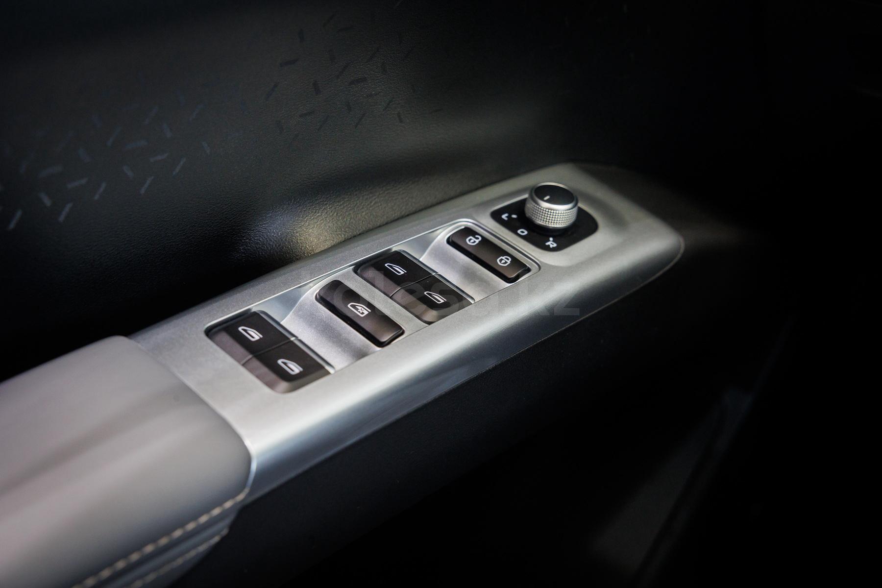 Geely Galaxy EX2 B 2025 - н.в. года от 8 490 000 тенге
