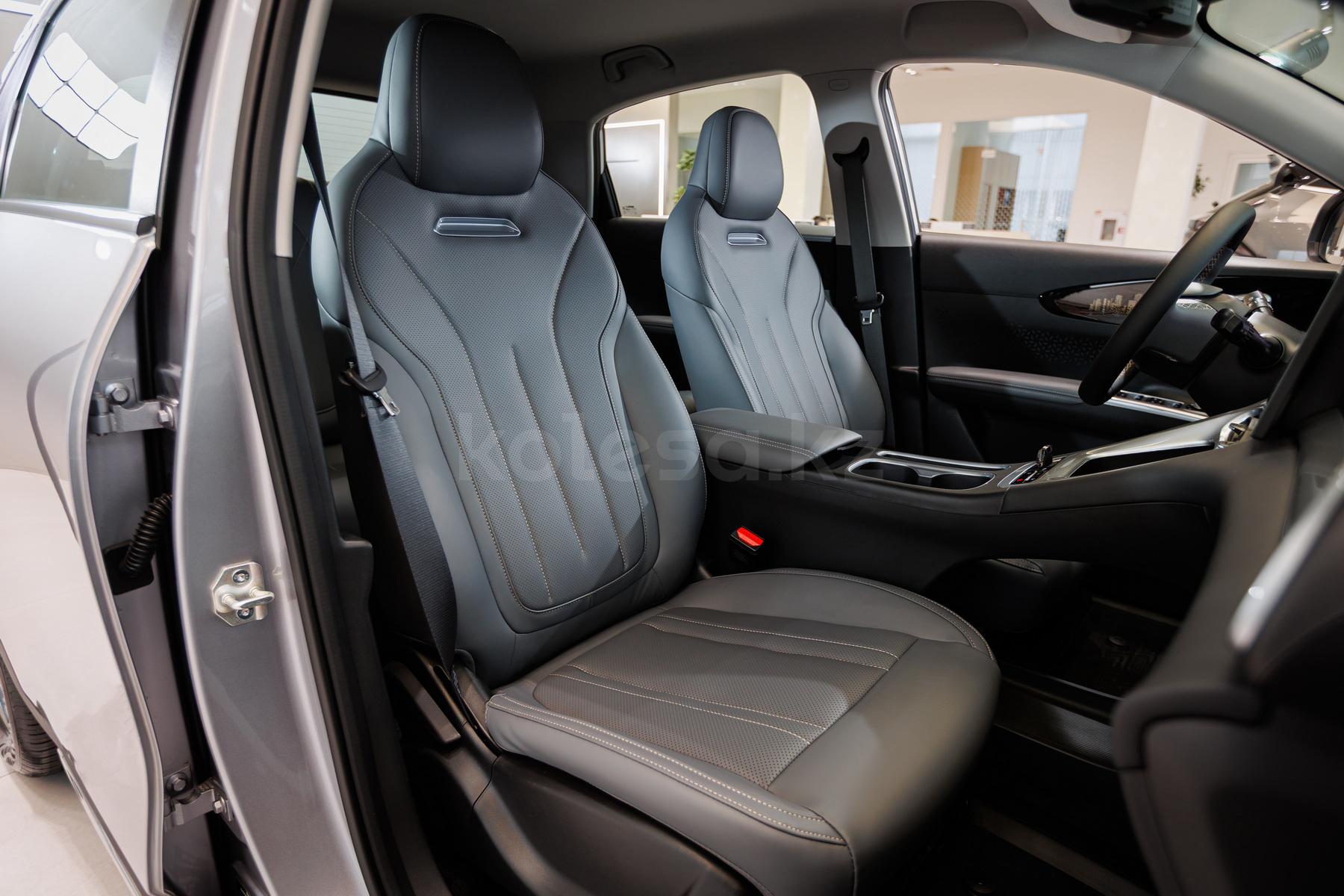 Geely Galaxy EX2 B 2025 - н.в. года от 8 490 000 тенге