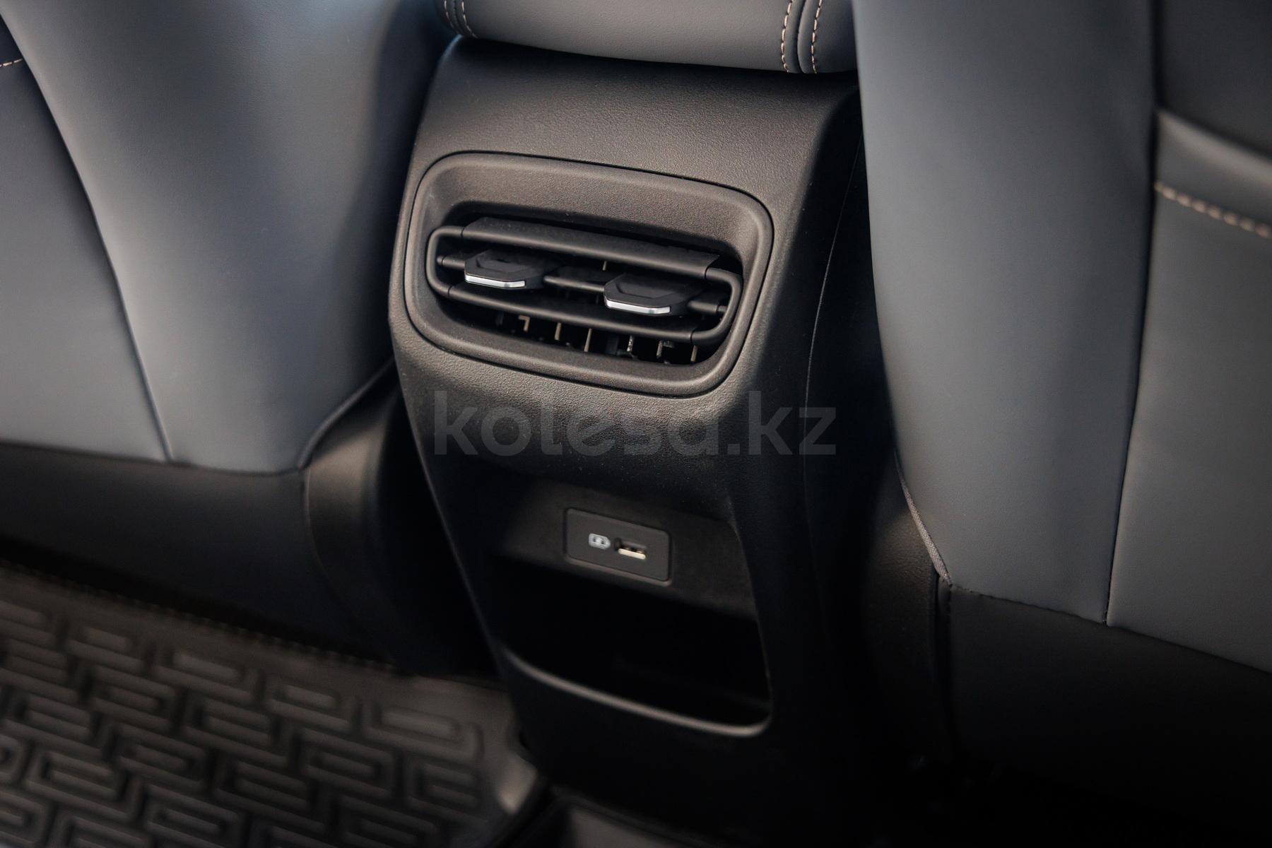 Geely Galaxy EX2 B 2025 - н.в. года от 8 490 000 тенге