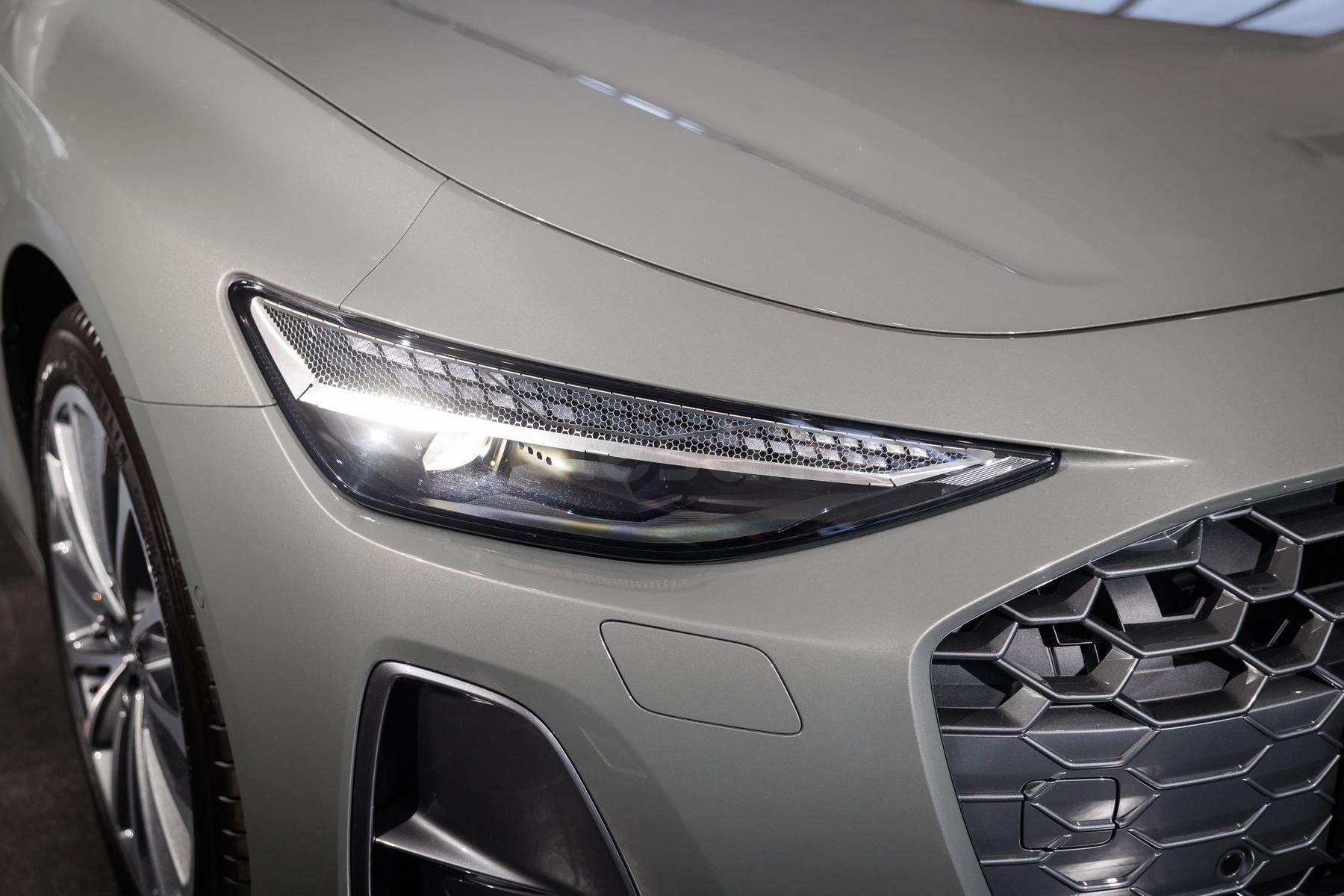 Audi A6 E 2025 - н.в. года от 42 000 000 тенге