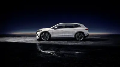 Mercedes-Benz EQS SUV