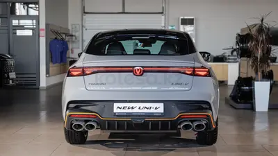 Changan UNI-V