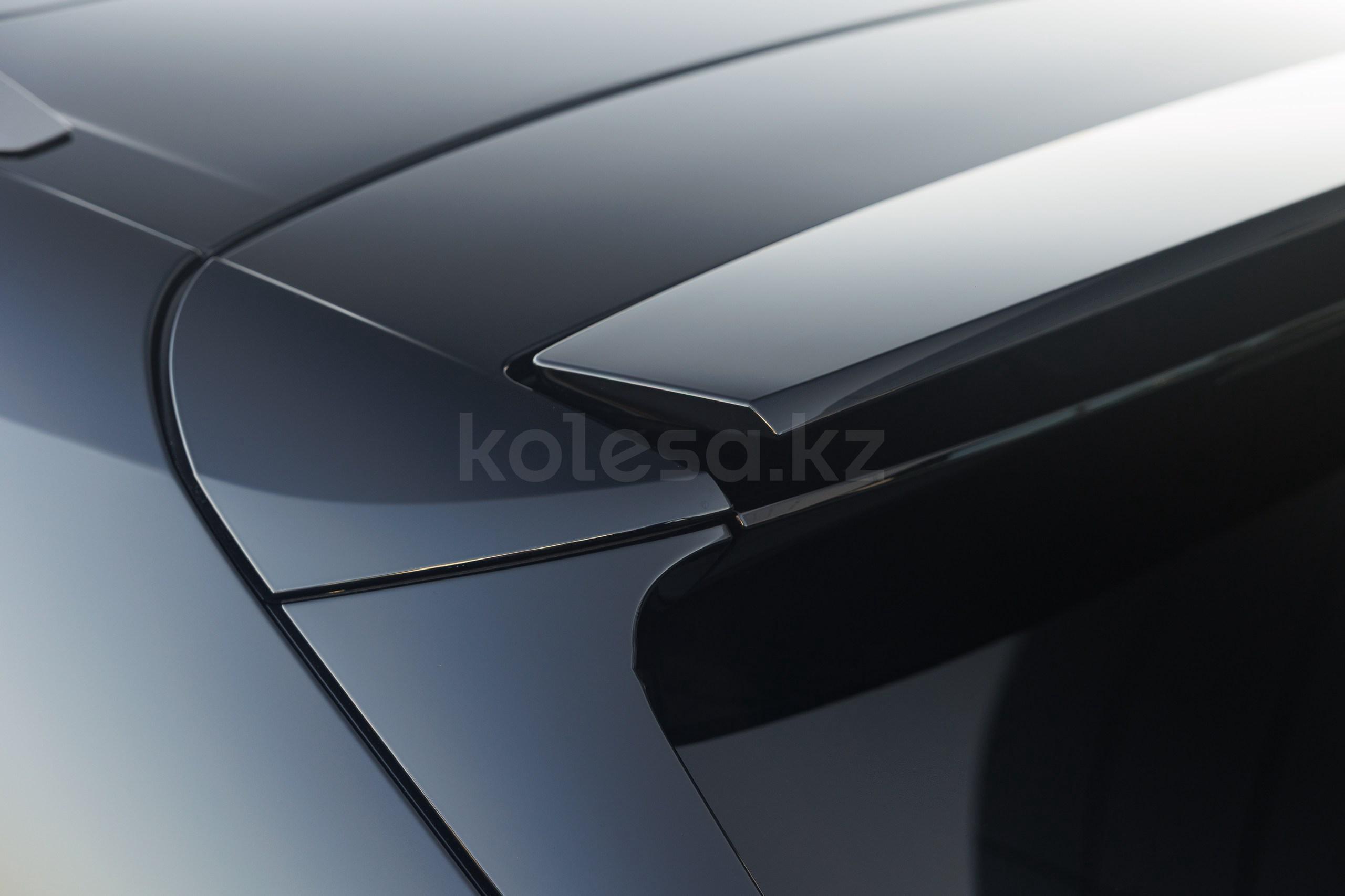 Porsche Cayenne SUV 2025 - н.в. года от 78 800 000 тенге