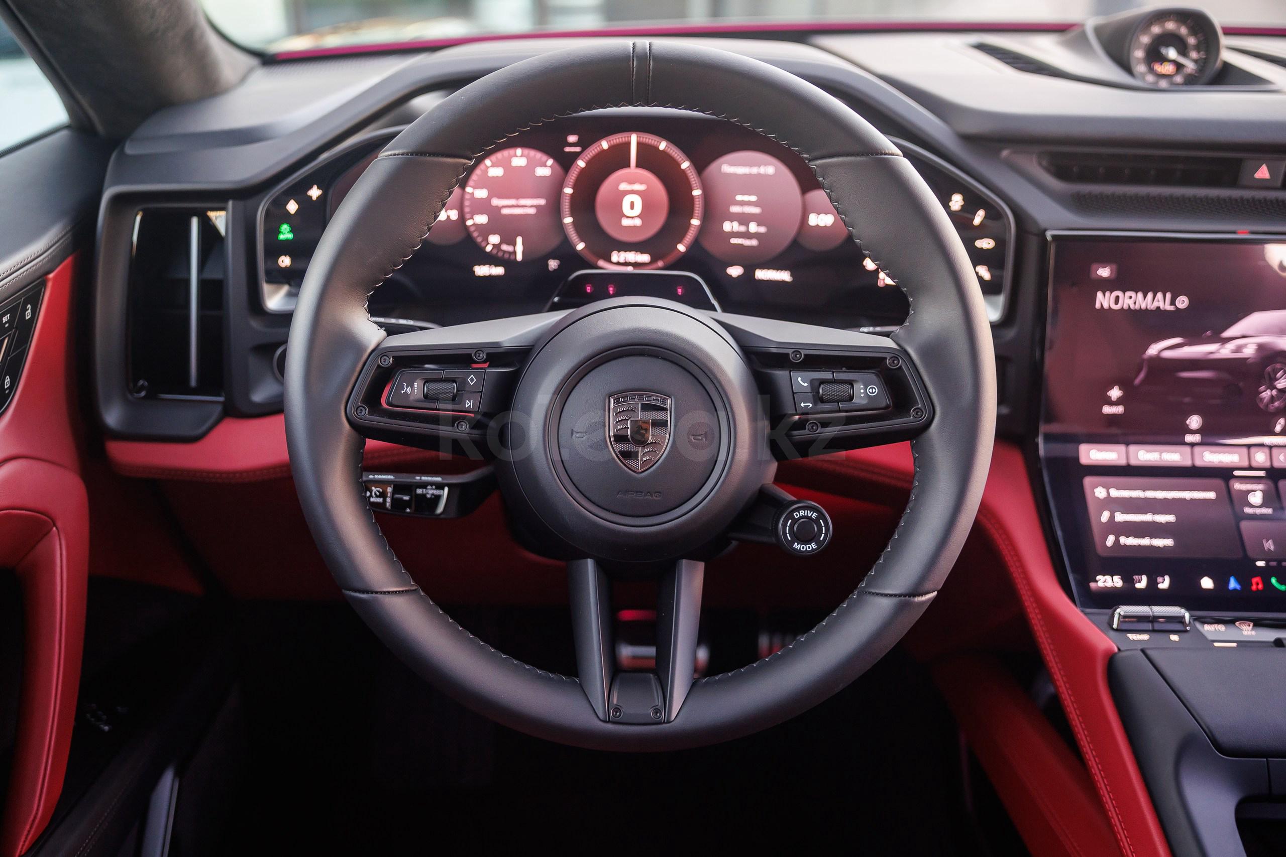 Porsche Cayenne SUV 2025 - н.в. года от 78 800 000 тенге