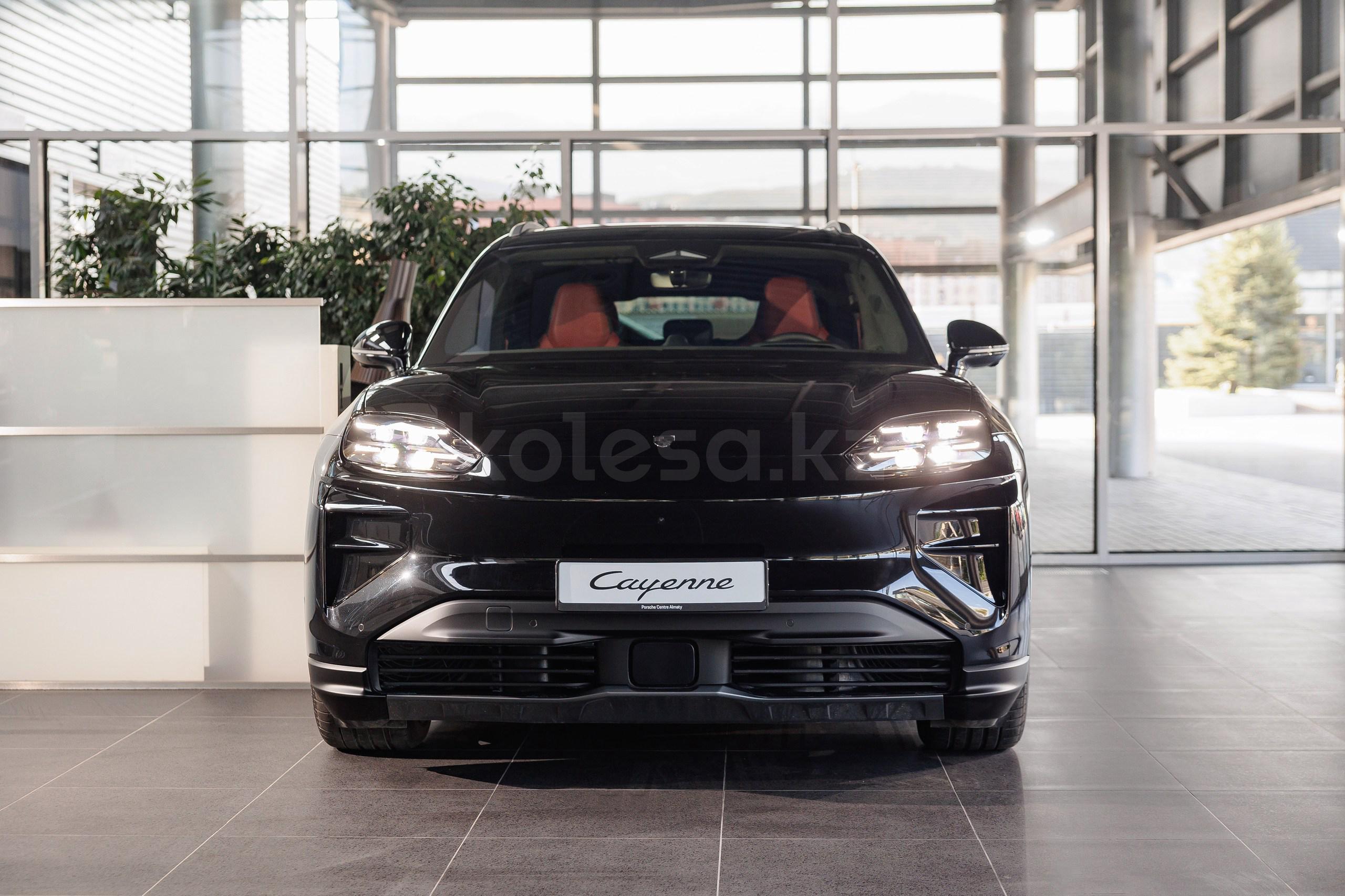 Porsche Cayenne SUV 2025 - н.в. года от 78 800 000 тенге