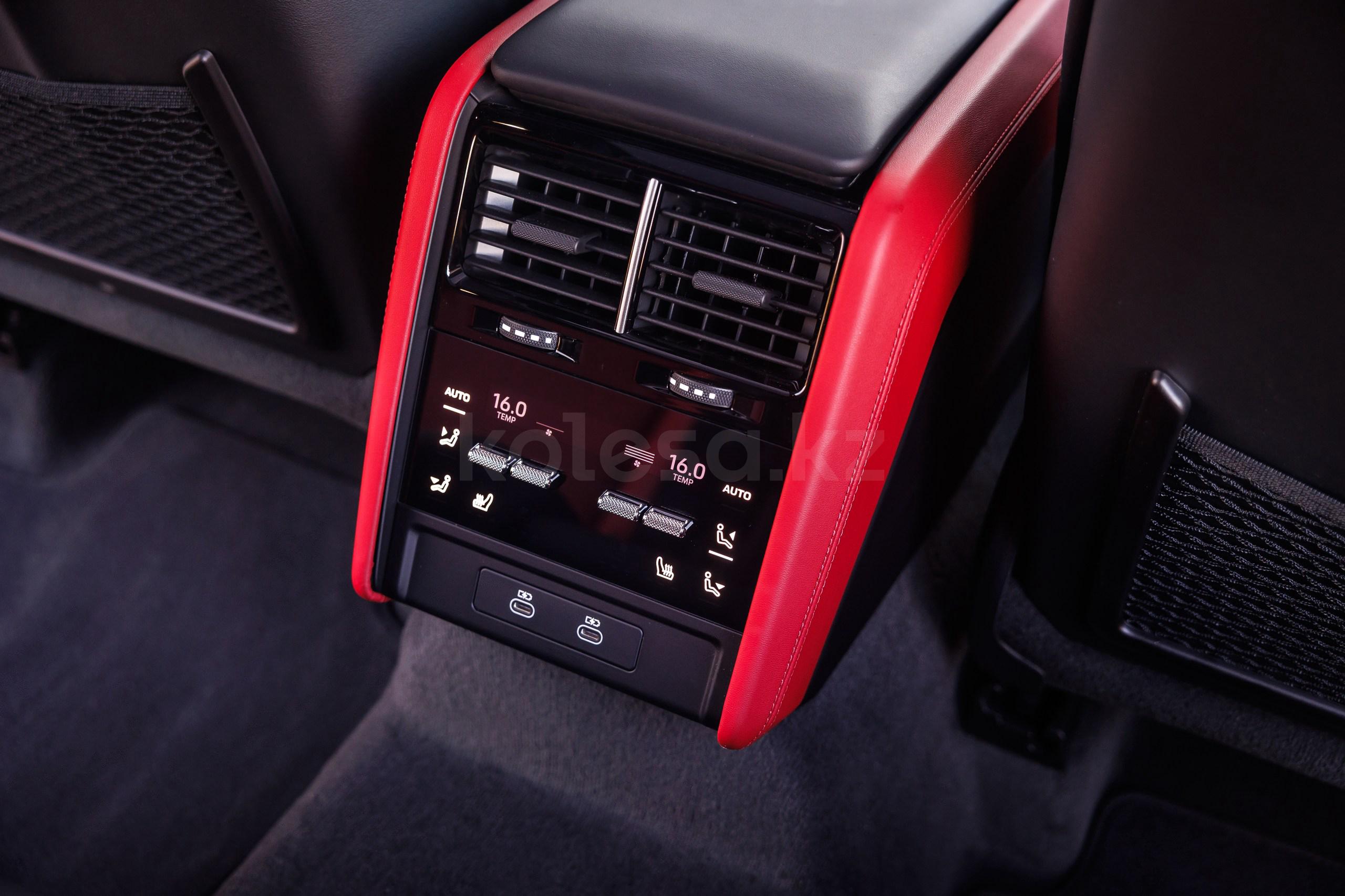 Porsche Cayenne SUV 2025 - н.в. года от 78 800 000 тенге