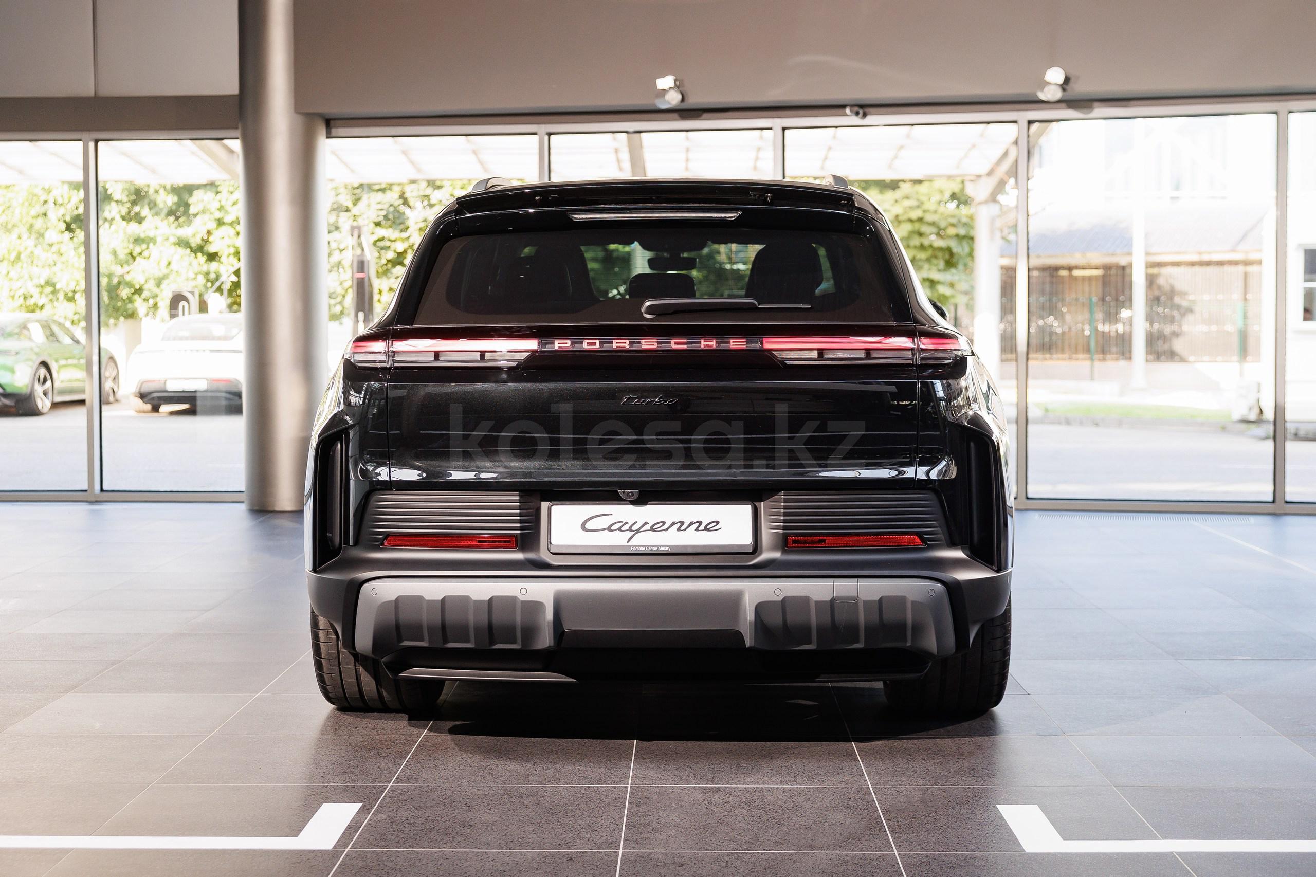 Porsche Cayenne SUV 2025 - н.в. года от 78 800 000 тенге