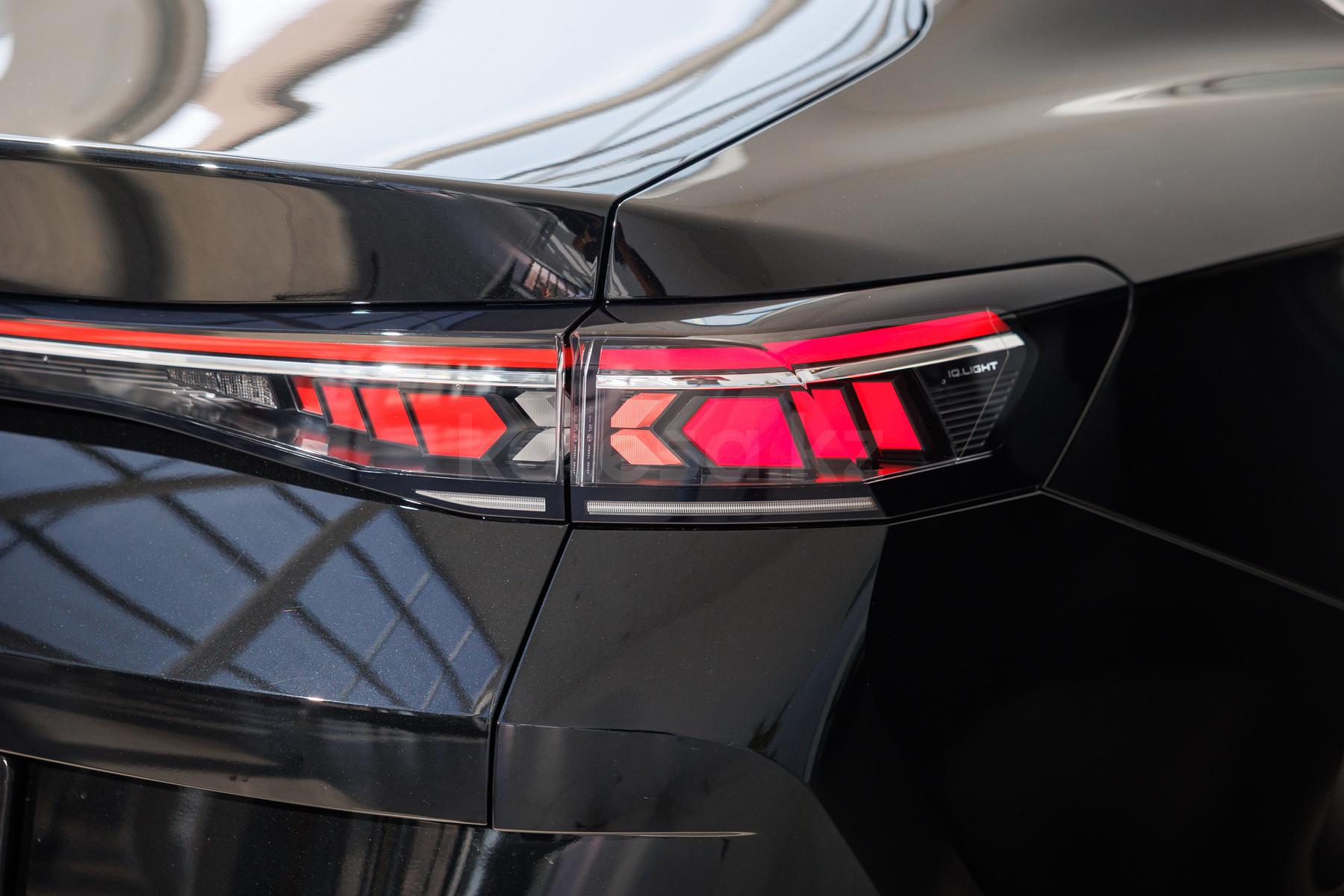 Volkswagen Passat D 2024 - н.в. года от 19 300 000 тенге