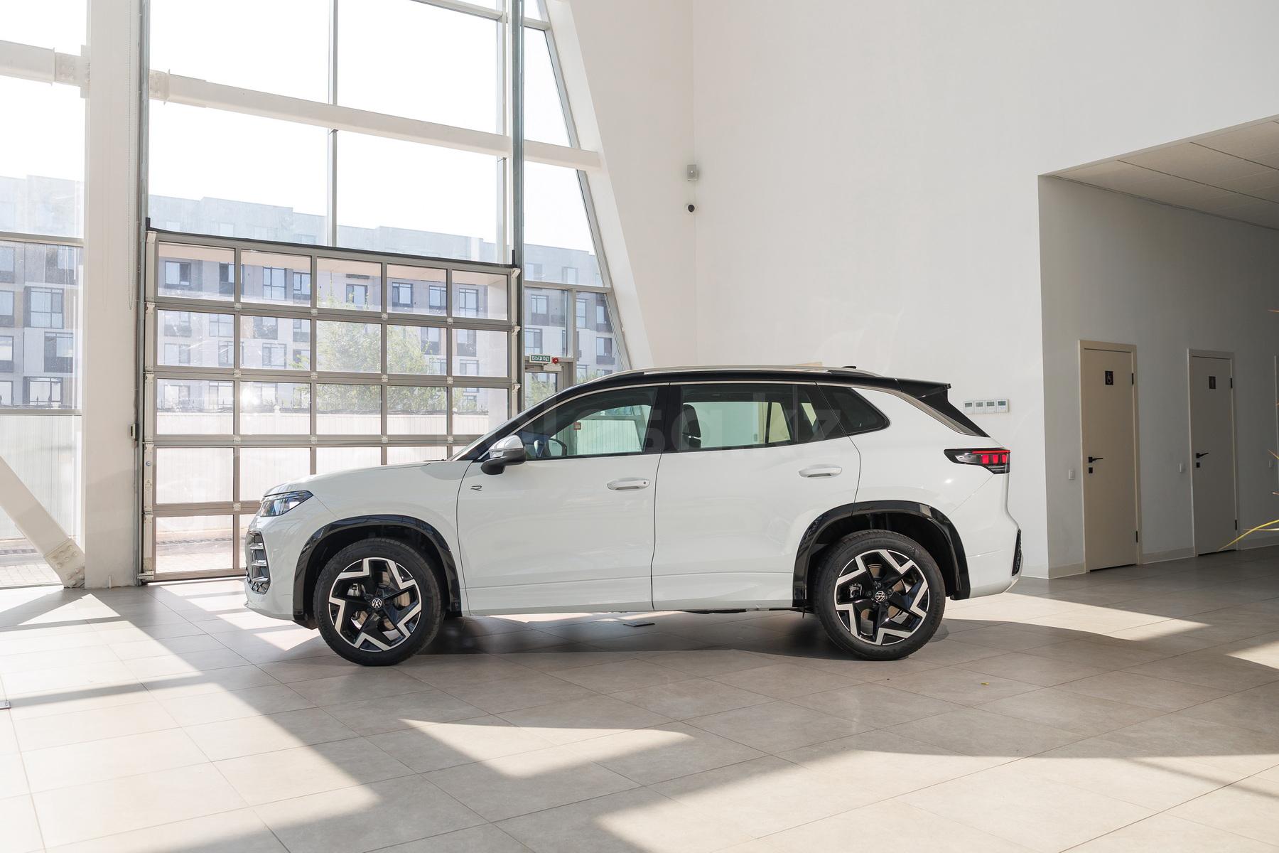 Volkswagen Tayron SUV 2024 - н.в. года от 16 990 000 тенге