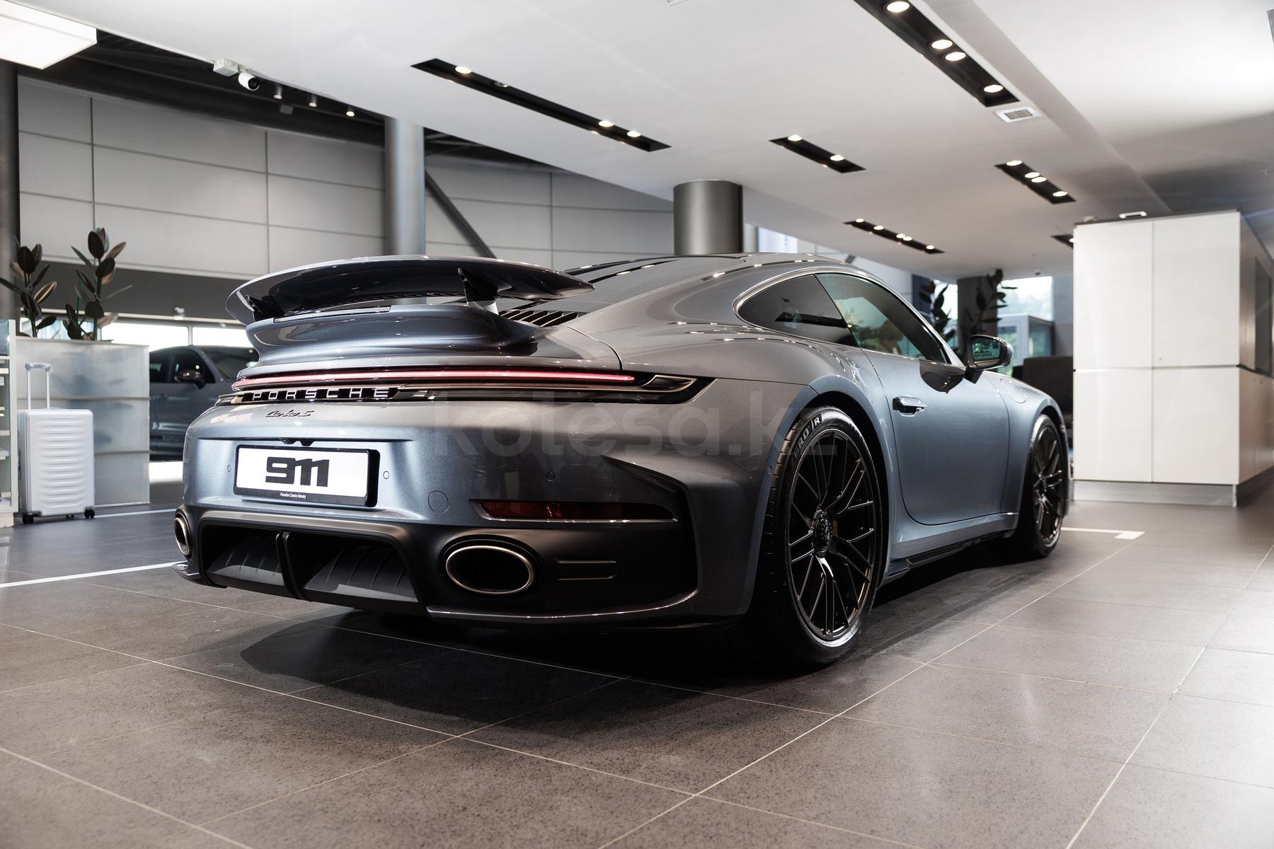 Porsche 911 S 2024 - н.в. года от 89 000 000 тенге