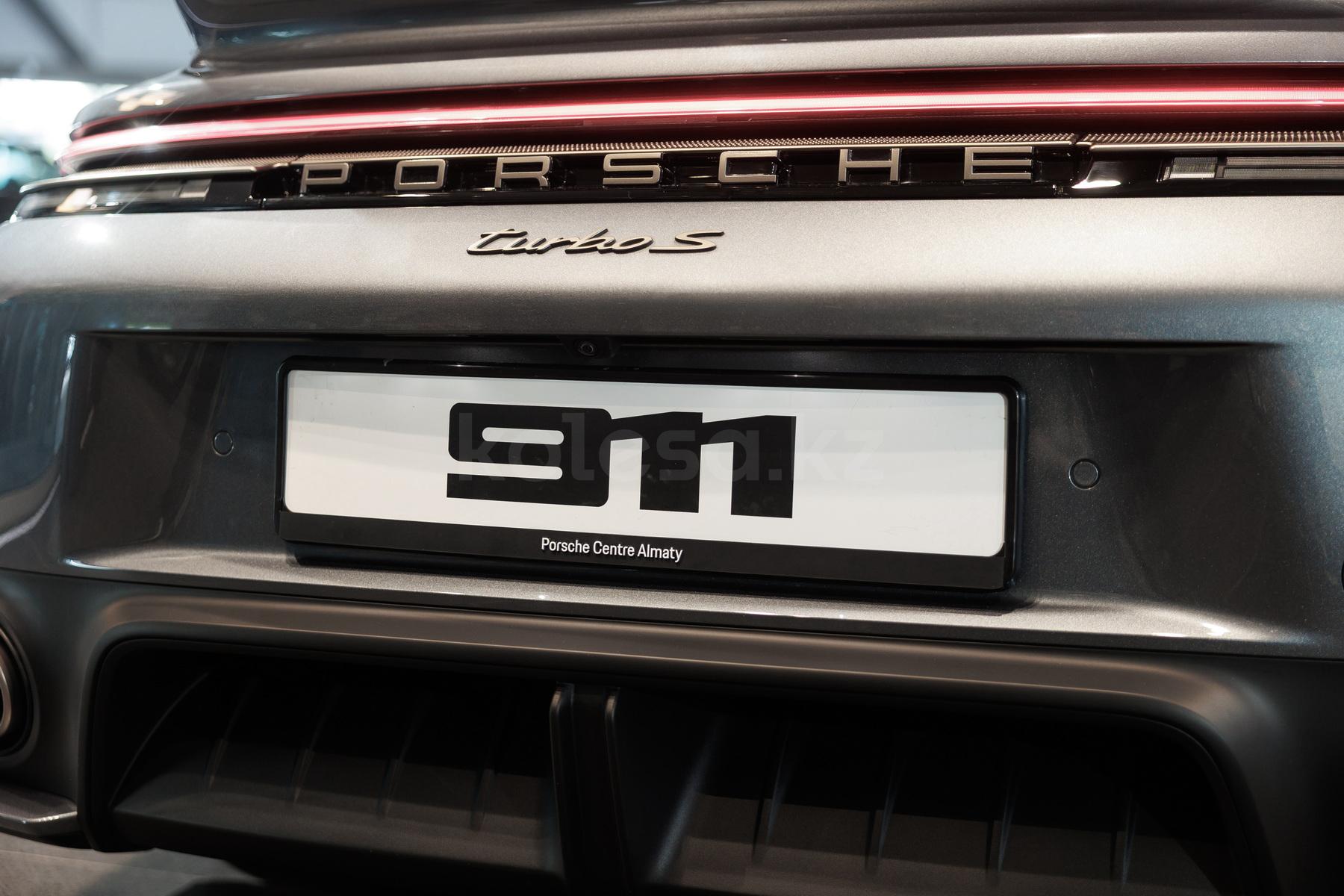 Porsche 911 S 2024 - н.в. года от 89 000 000 тенге
