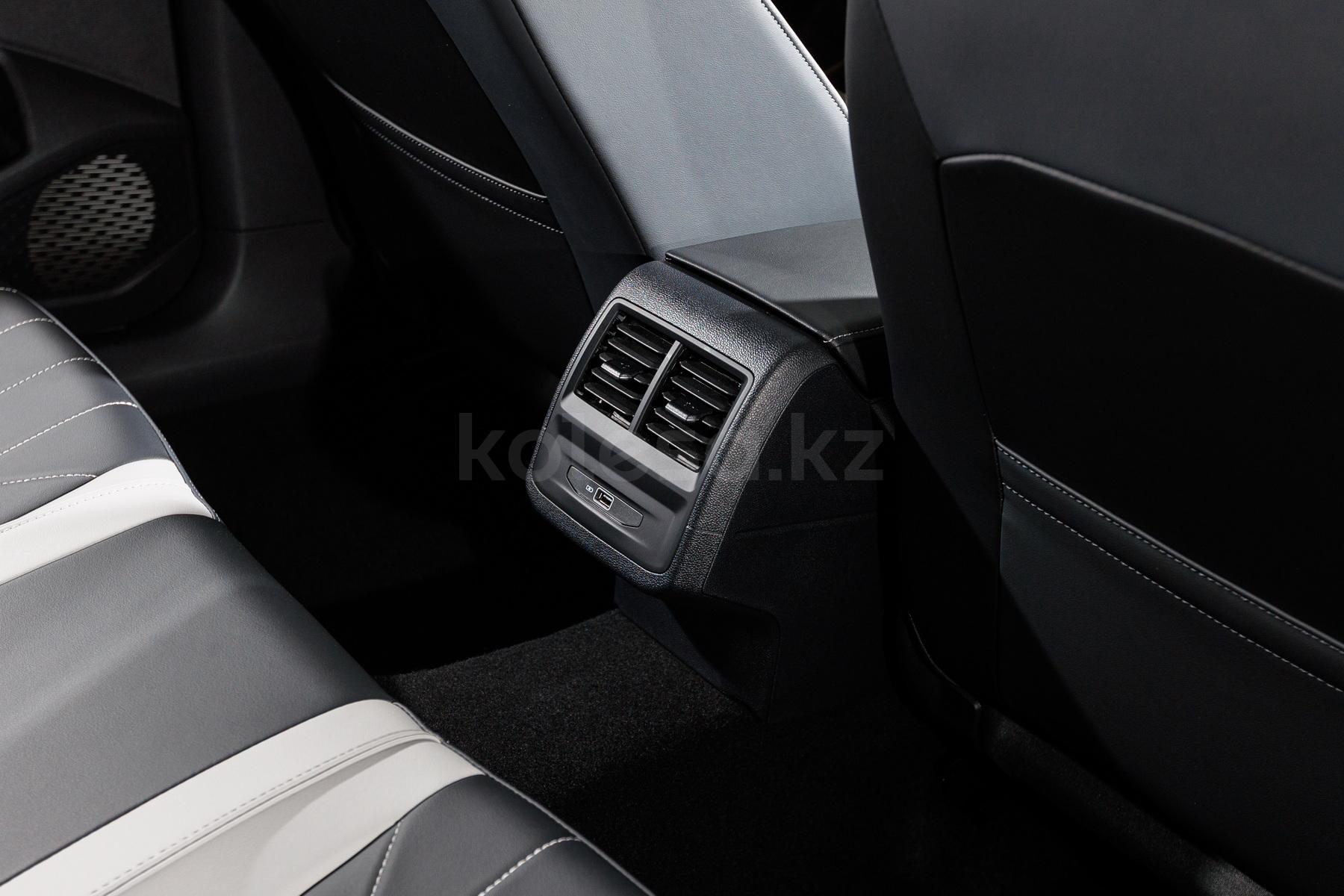 Jetta VA7 C 2024 - н.в. года от 8 990 000 тенге