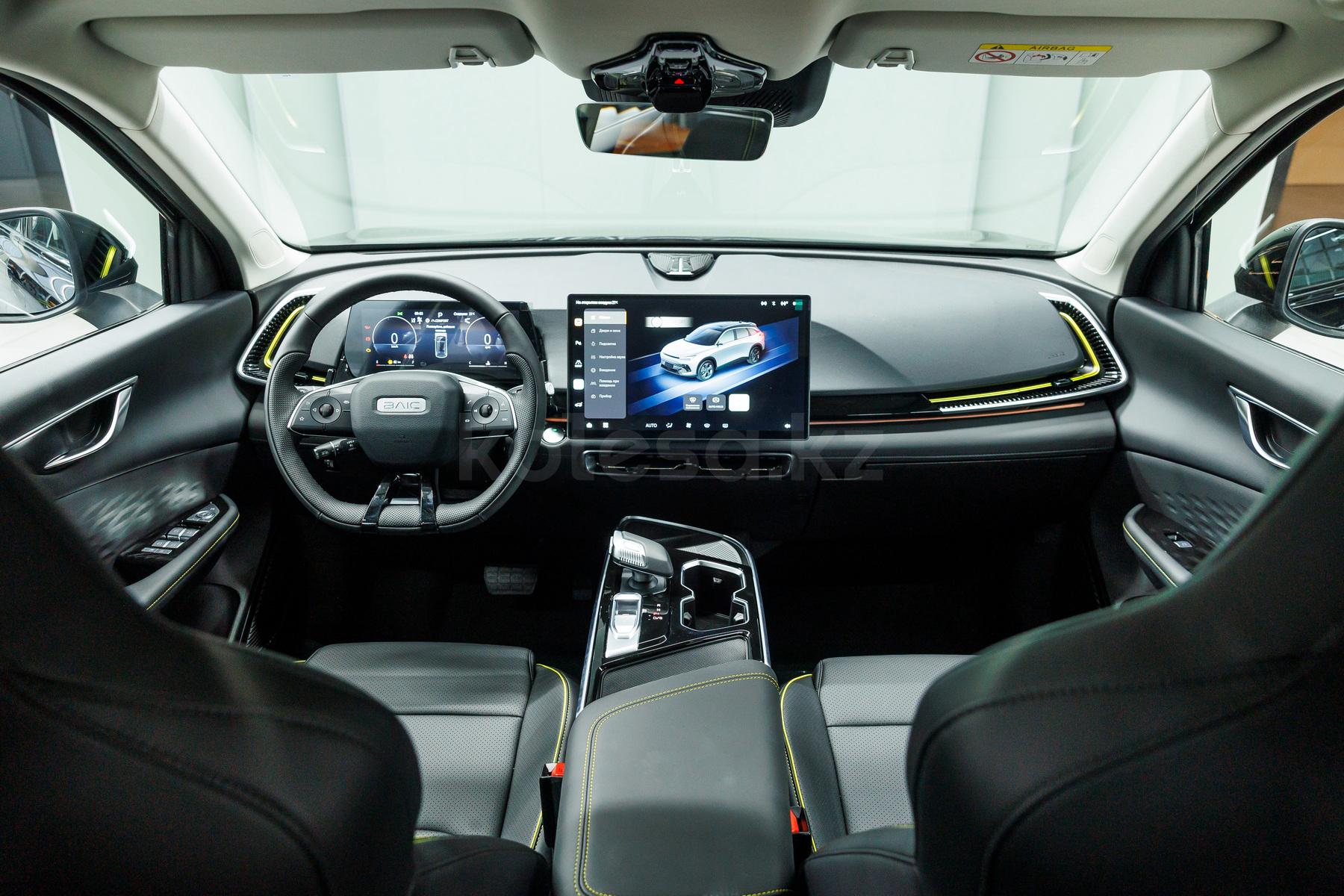 BAIC X55 SUV 2022 - н.в. года от 9 390 000 тенге