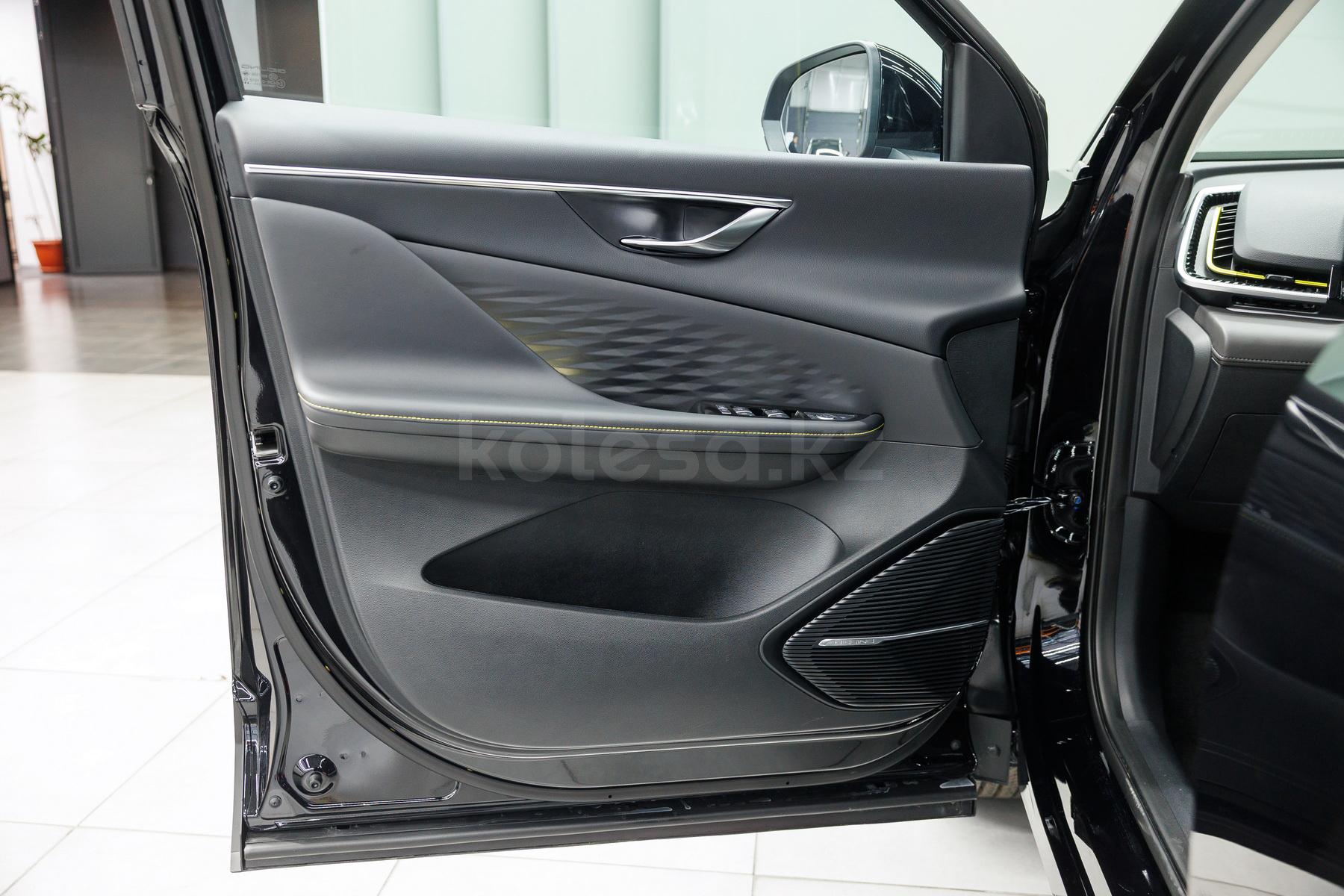 BAIC X55 SUV 2022 - н.в. года от 9 390 000 тенге