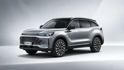 BAIC X7