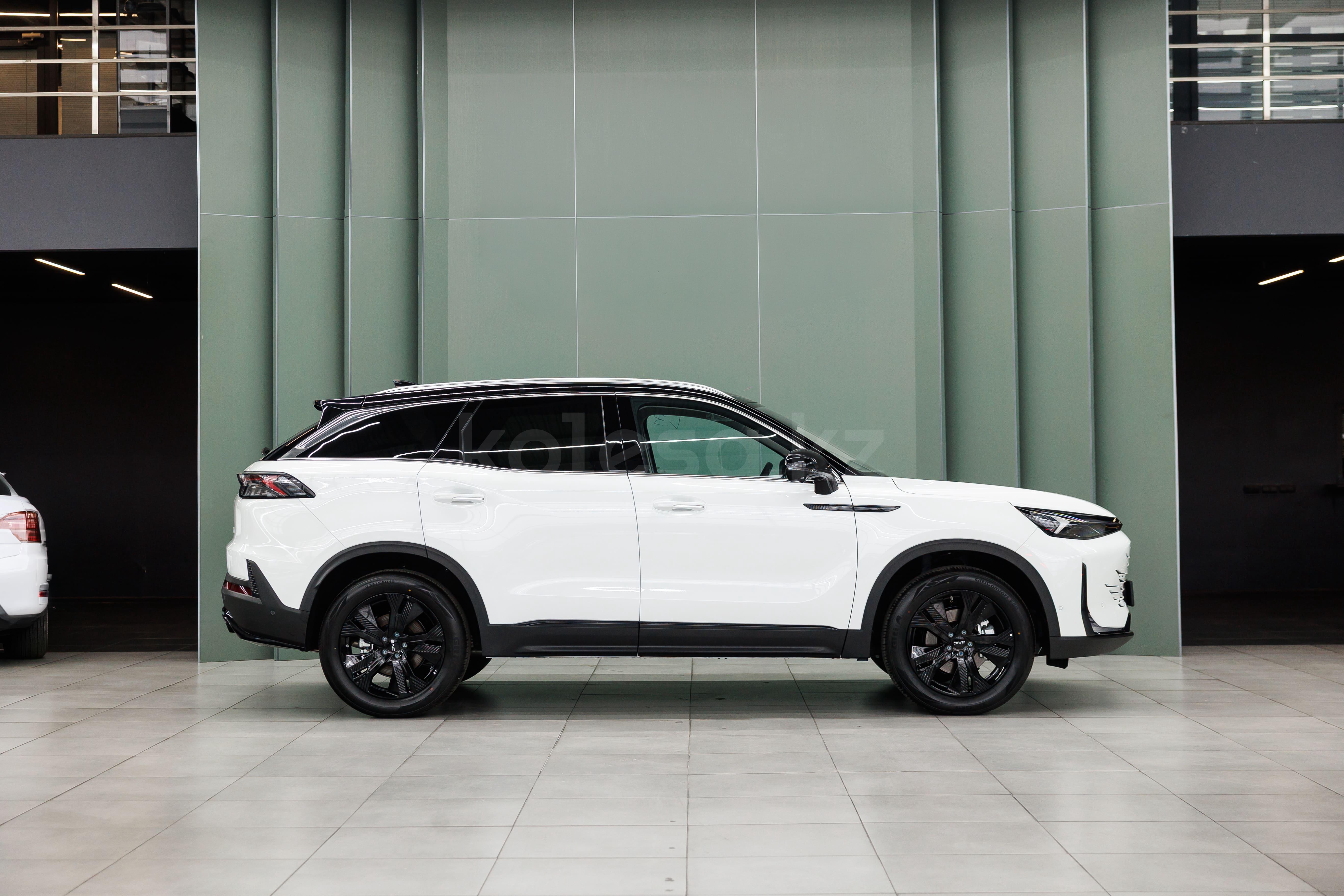 BAIC X7 SUV 2023 - н.в. года от 10 390 000 тенге