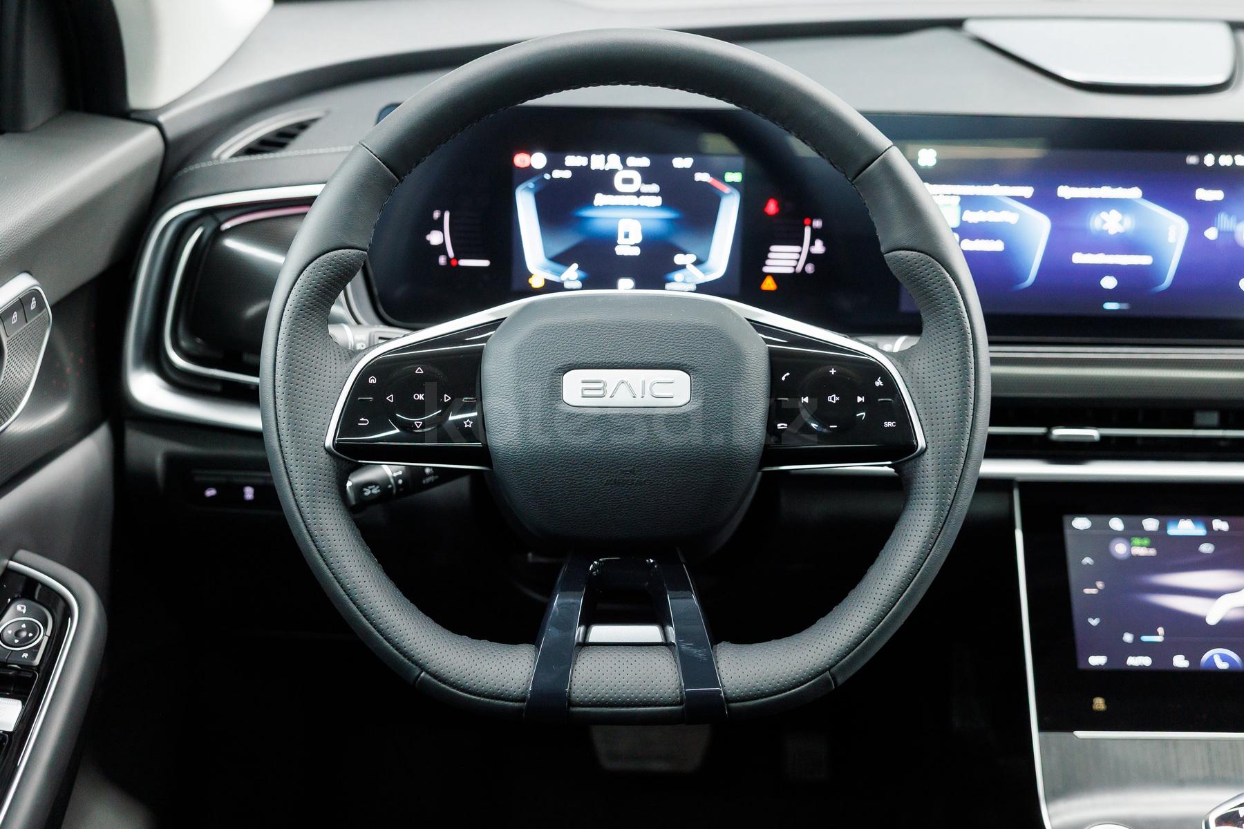 BAIC X7 SUV 2023 - н.в. года от 10 390 000 тенге