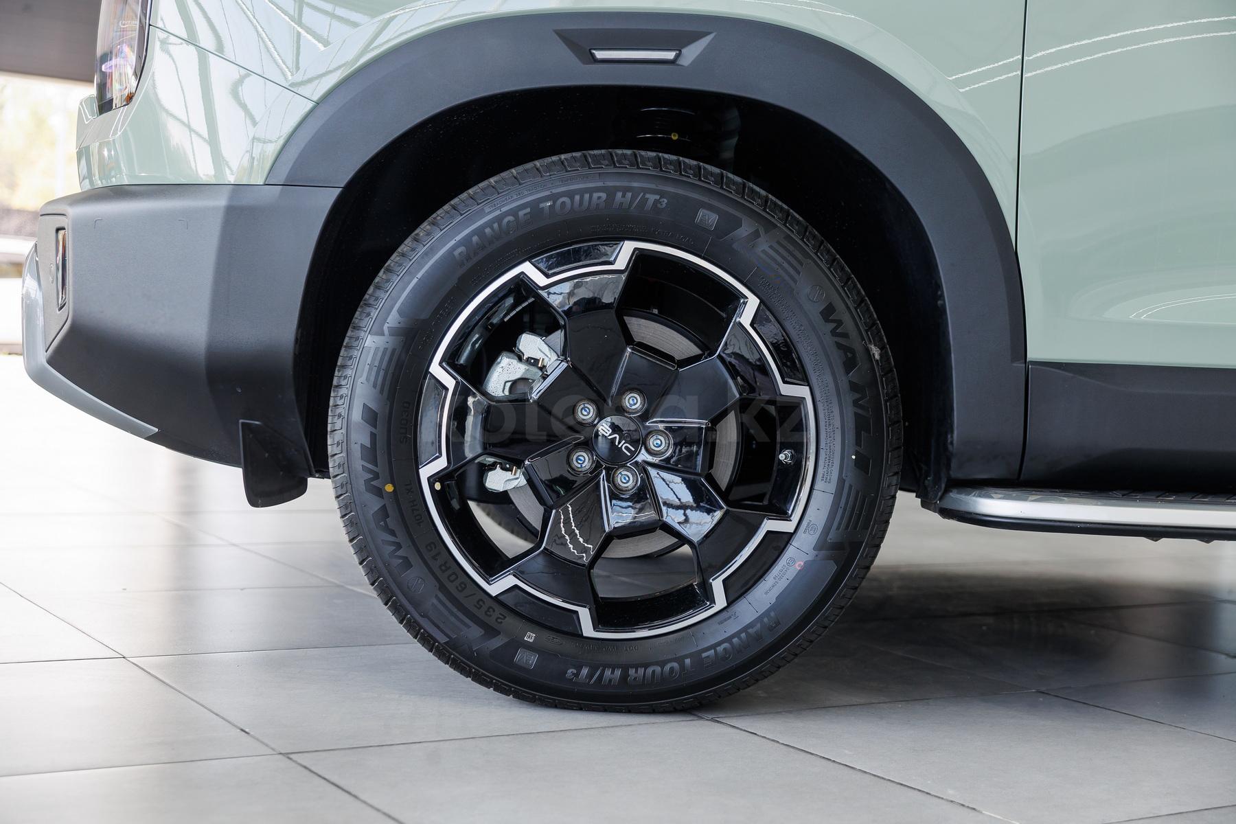 BAIC BJ30 / BJ30e SUV 2024 - н.в. года от 12 200 000 тенге
