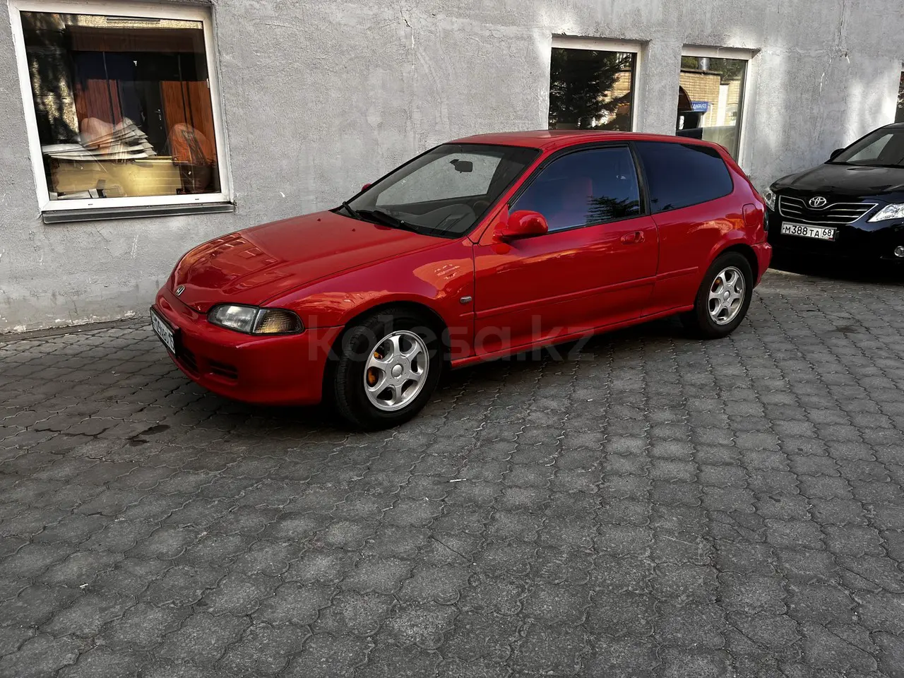 1994 года, КПП Автомат, 1.5 л.