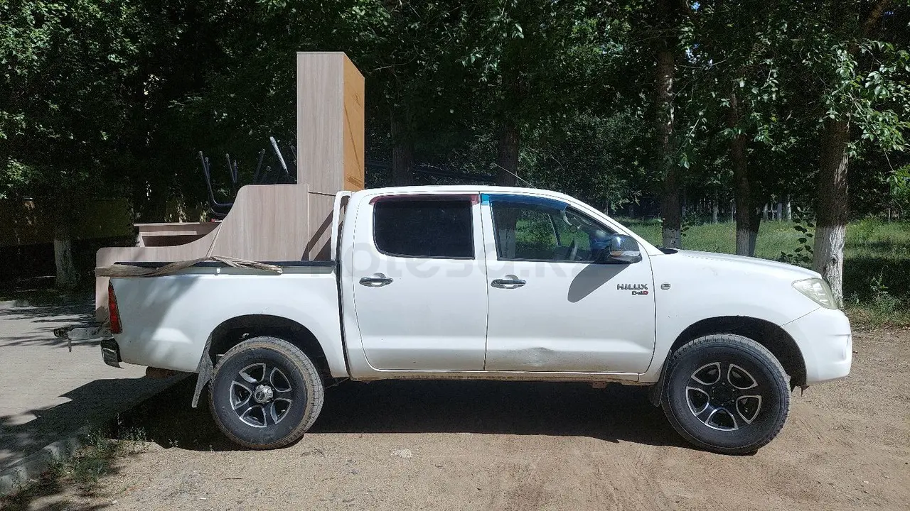 2008 года, КПП Механика, 2.5 л.