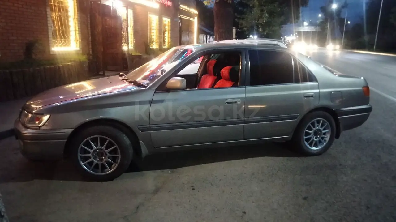 1996 года, КПП Автомат, 2 л.