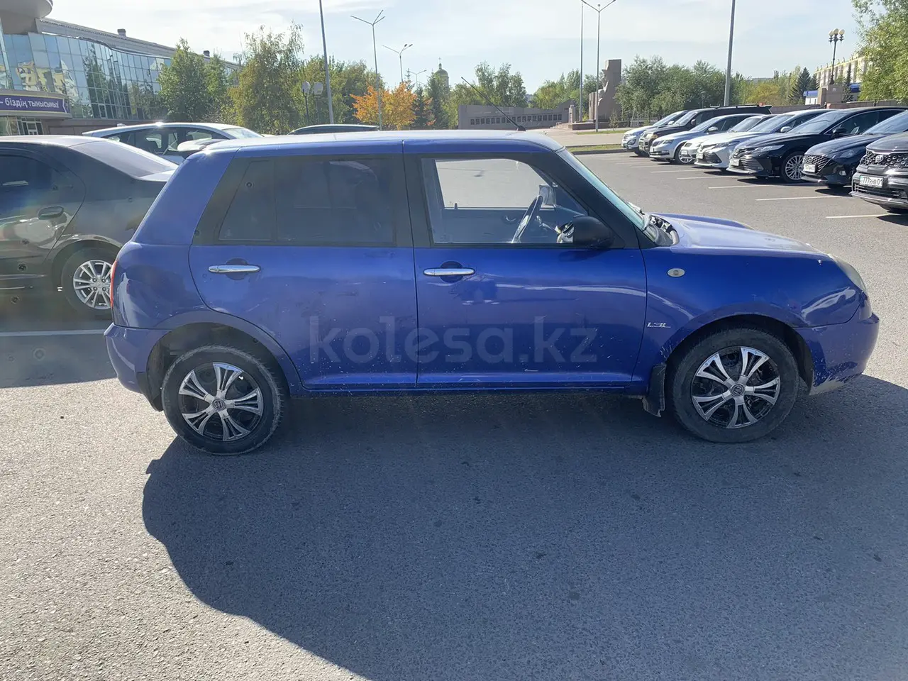 2011 года, КПП Механика, 1.3 л.