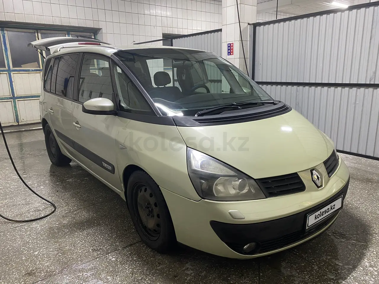 2002 года, КПП Автомат, 3 л.