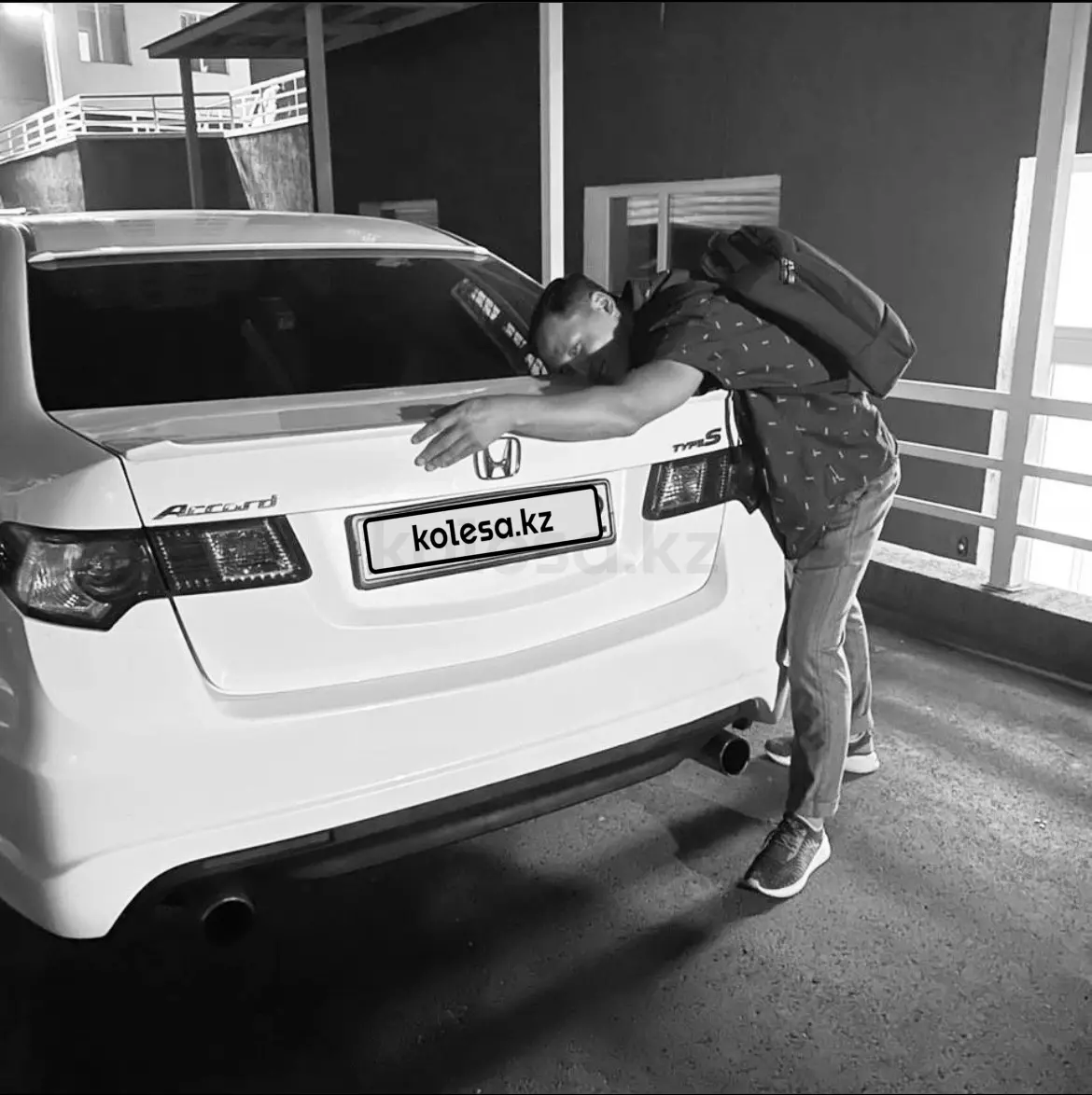 2011 года, КПП Автомат, 2.4 л.