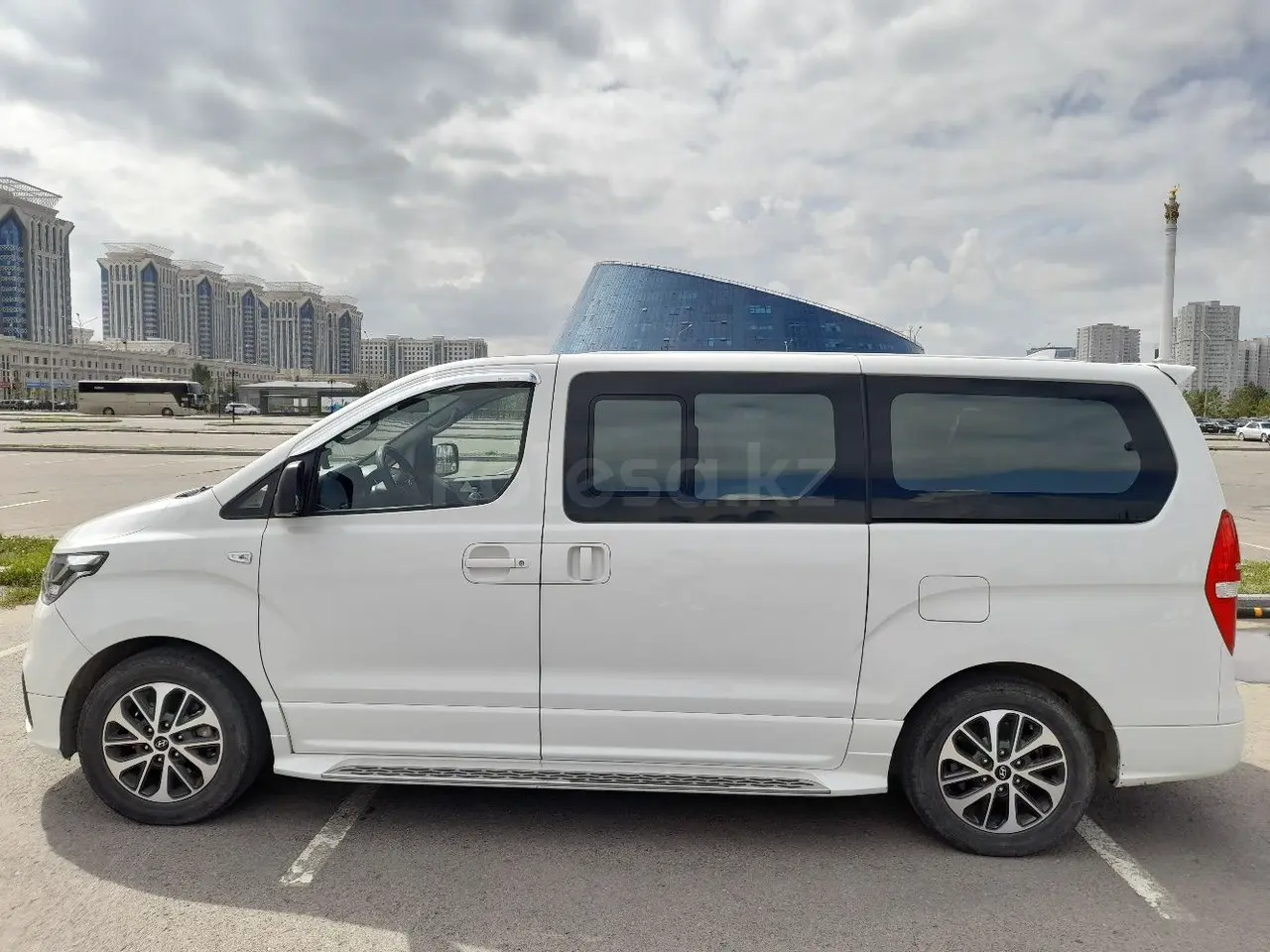 2020 года, КПП Автомат, 2.4 л.