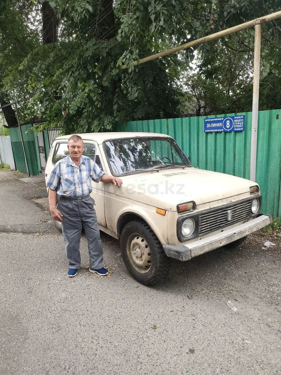 1982 года, КПП Механика, 1.6 л.