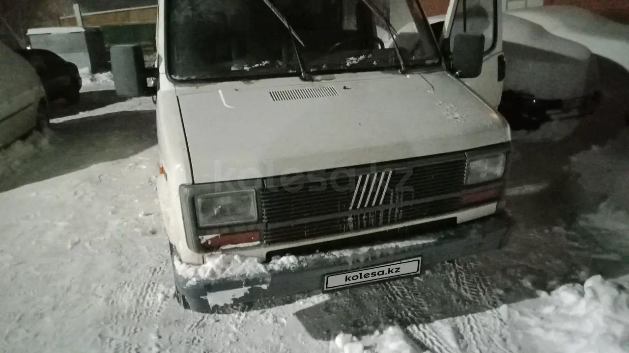 1989 года, КПП Механика, 2.5 л.