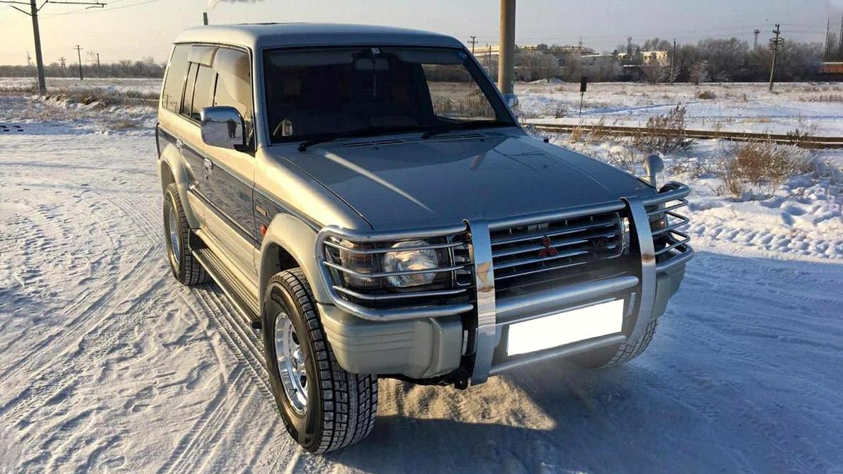 За 25-летний Mitsubishi Pajero просят 6.5 млн тенге