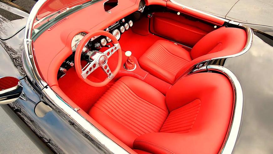 Искусно сделанный рестомод Corvette выставят на торги в США