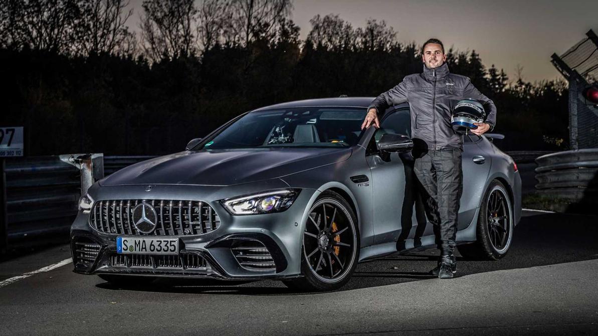record-mercedes-amg-gt-63-s-coupe-4-portes-2020
