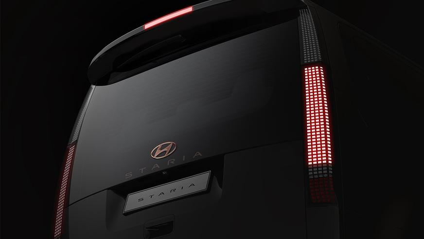 Hyundai поделилась подробностями о футуристичном Staria