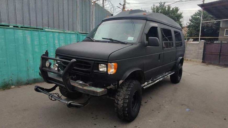 Ford Econoline 1993 года выпуска