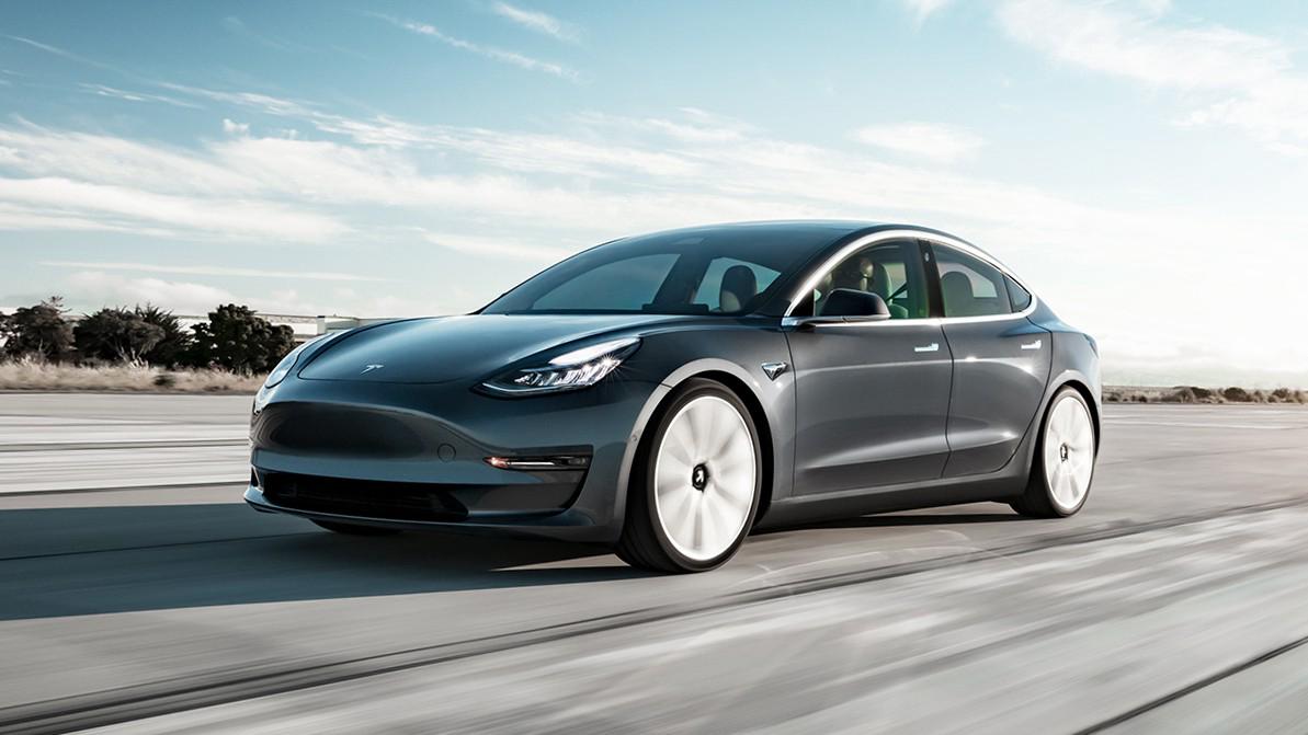Tesla объявила отзыв почти 130 тысяч электромобилей