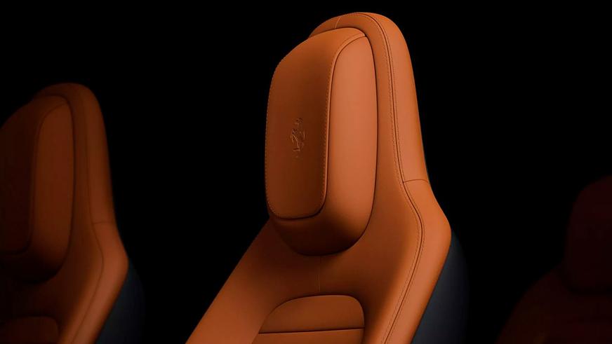 Раскрыты детали интерьера первого электрического Ferrari