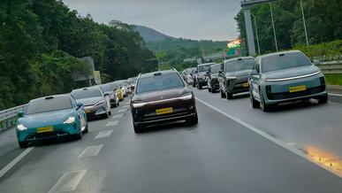 Tesla — үздік, Zeekr — аутсайдер: Қытайда «автопилот» сынақтан өтті