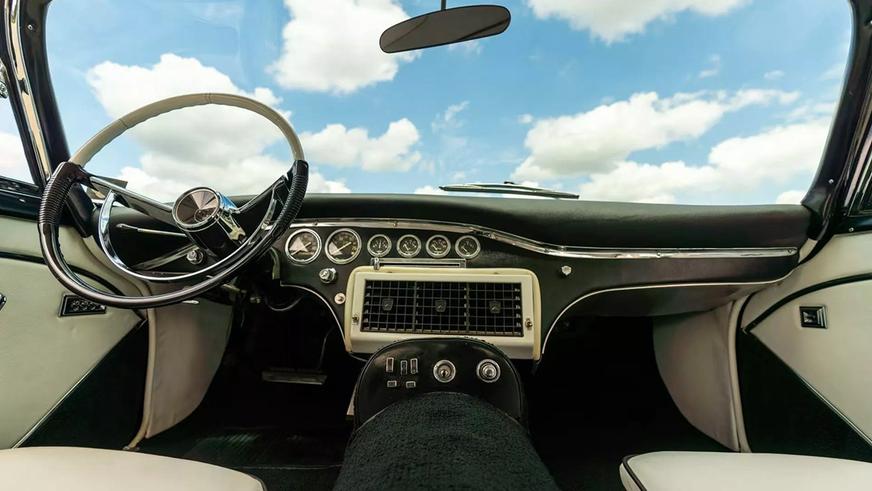 Уникальный Chrysler с необычным дизайном выставят на торги