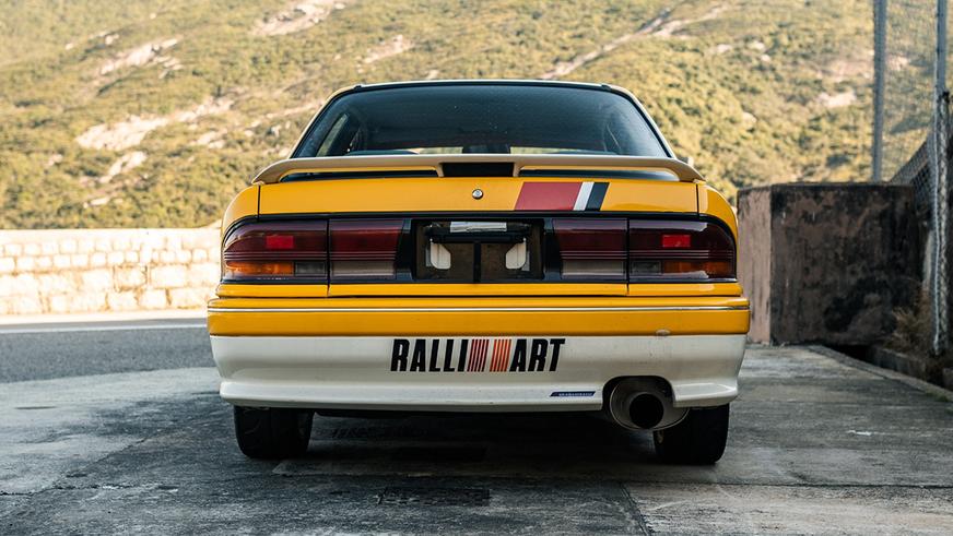 На аукционе продают Mitsubishi Galant VR-4 – предка Lancer Evo